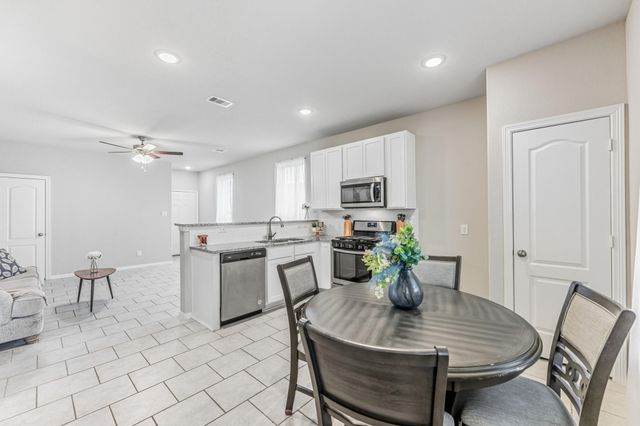 25843 Hickory Pecan Trail, Tomball, TX 77375