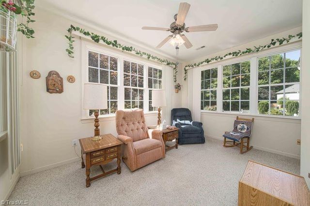 1225 Avery Way, Kernersville, NC 27284