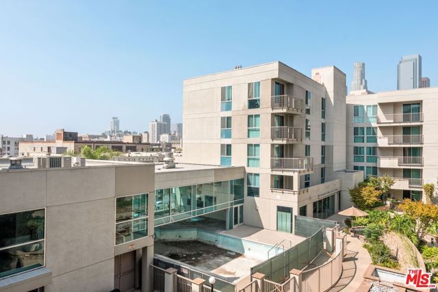 267 S San Pedro Street 320, Los Angeles, CA 90012