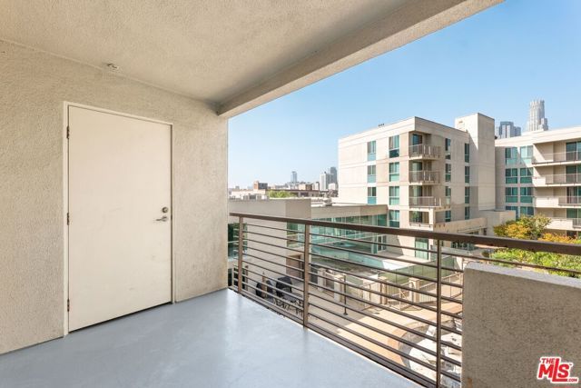 267 S San Pedro Street 320, Los Angeles, CA 90012