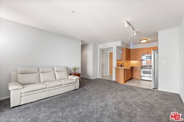 267 S San Pedro Street 320, Los Angeles, CA 90012