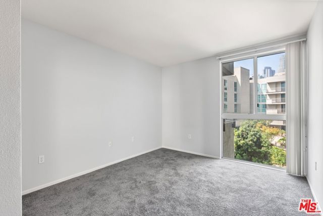 267 S San Pedro Street 320, Los Angeles, CA 90012