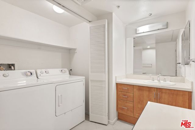 267 S San Pedro Street 320, Los Angeles, CA 90012