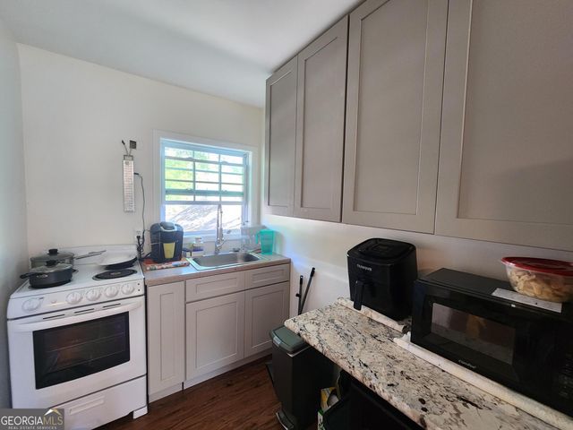168 Poplar Street, Buford, GA 30518