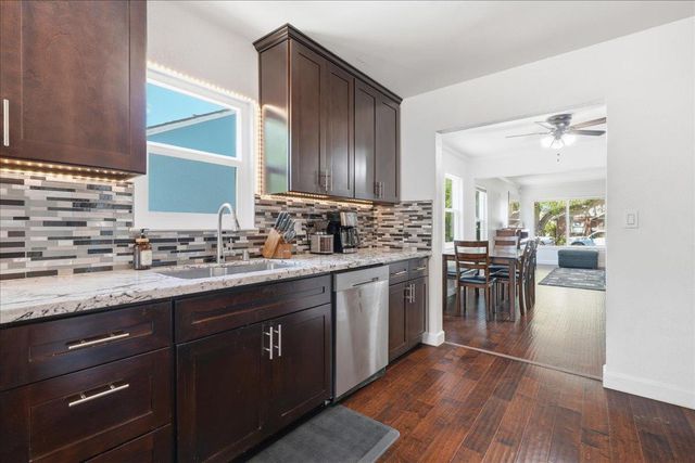 1545 35th St, Sacramento, CA 95816