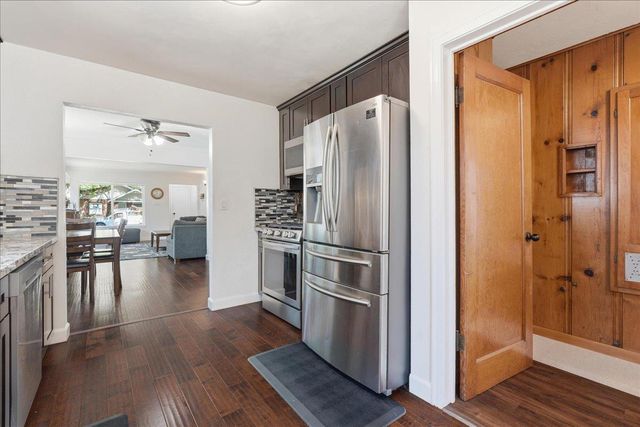 1545 35th St, Sacramento, CA 95816