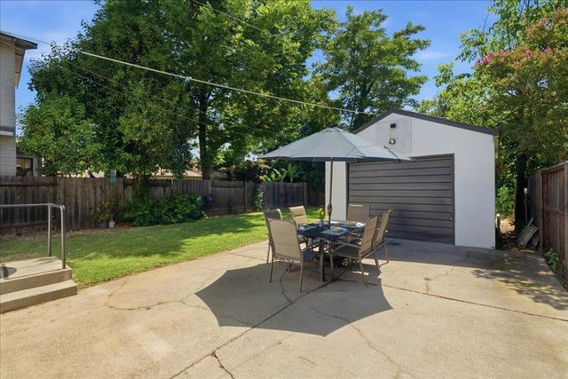 1545 35th St, Sacramento, CA 95816
