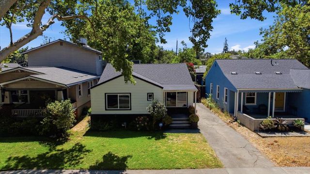 1545 35th St, Sacramento, CA 95816