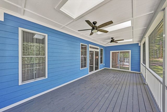 165 Peninsula DR, Moneta, VA 24121