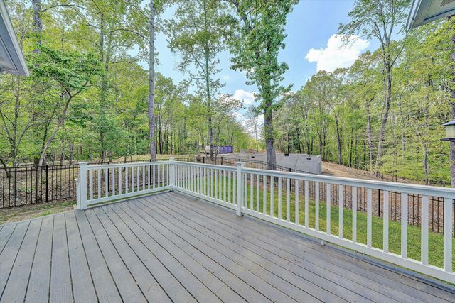 165 Peninsula DR, Moneta, VA 24121