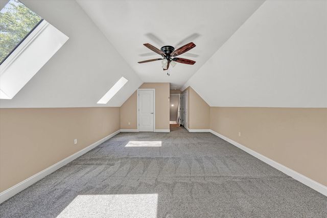 165 Peninsula DR, Moneta, VA 24121
