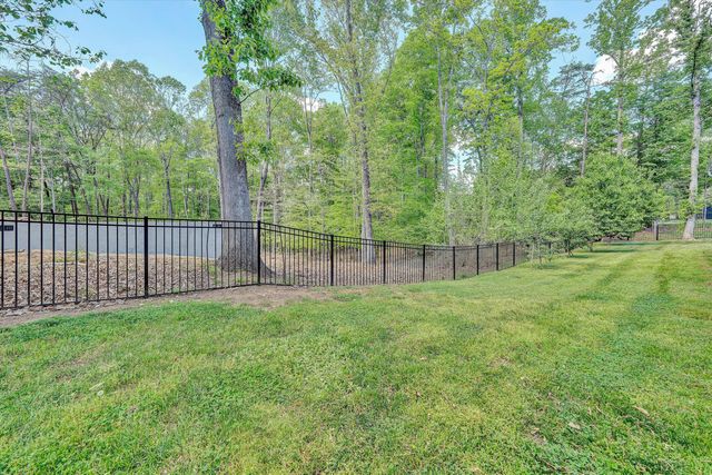 165 Peninsula DR, Moneta, VA 24121