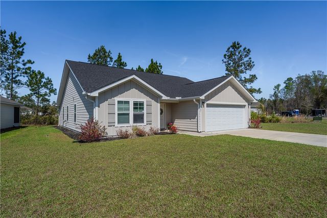 301 Bottlebrush Walk, Brunswick, GA 31525