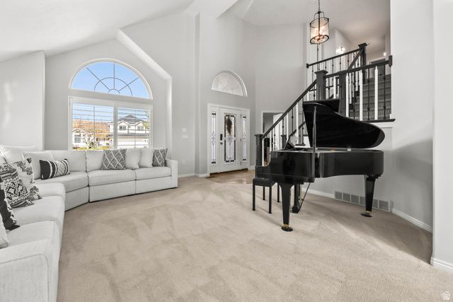 2022 E TALL PINES WAY, Sandy, UT 84092