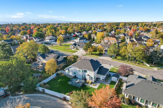 2022 E TALL PINES WAY, Sandy, UT 84092