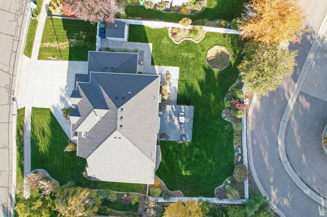 2022 E TALL PINES WAY, Sandy, UT 84092