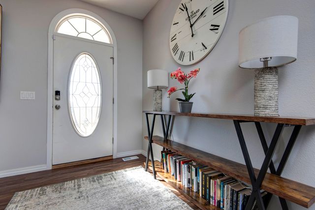 2063 W Melbourne Court, Springfield, MO 65810