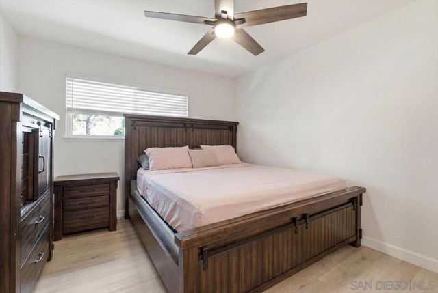 503 Smoketree Glen, Escondido, CA 92026