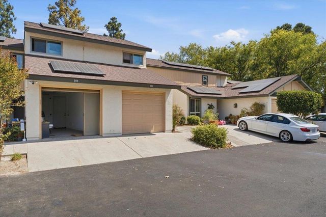 503 Smoketree Glen, Escondido, CA 92026