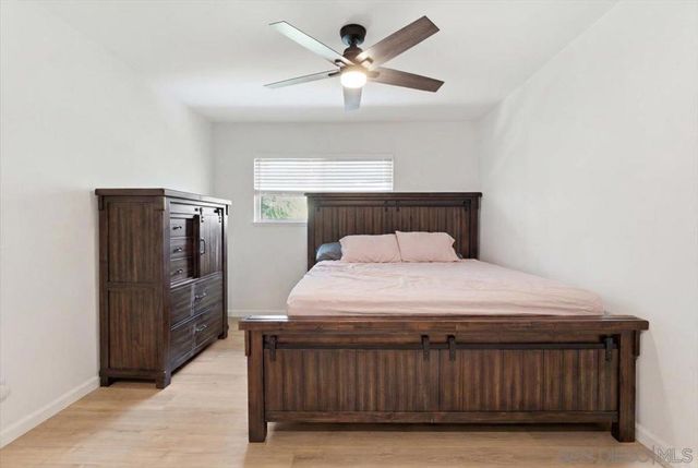 503 Smoketree Glen, Escondido, CA 92026
