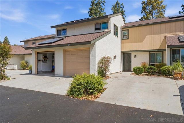 503 Smoketree Glen, Escondido, CA 92026