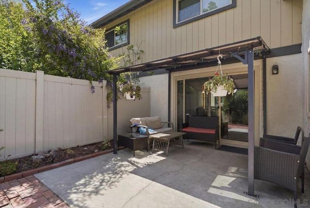 503 Smoketree Glen, Escondido, CA 92026