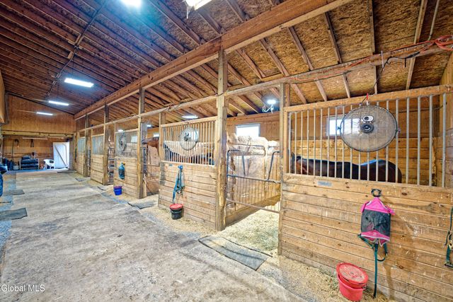 100 Howe Road, Greenfield, NY 12833