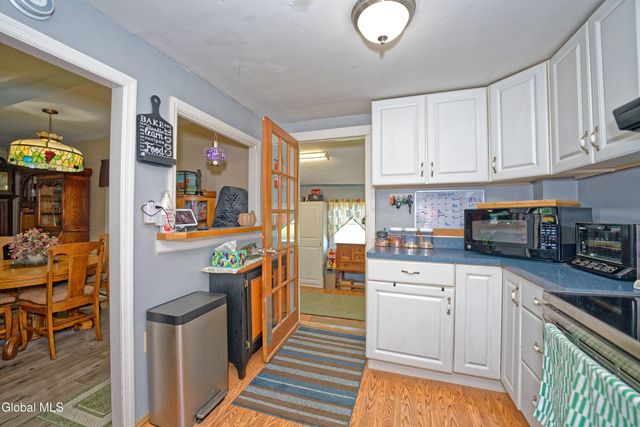 100 Howe Road, Greenfield, NY 12833