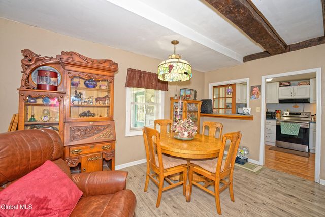 100 Howe Road, Greenfield, NY 12833