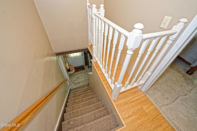 100 Howe Road, Greenfield, NY 12833