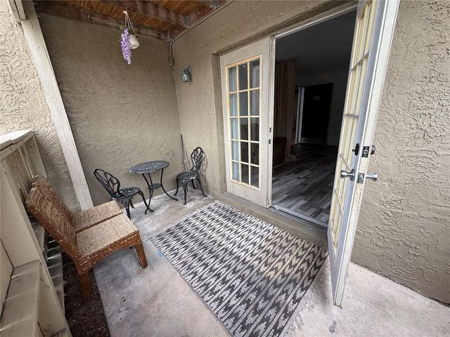 305 WYMORE ROAD 100, Altamonte Springs, FL 32714
