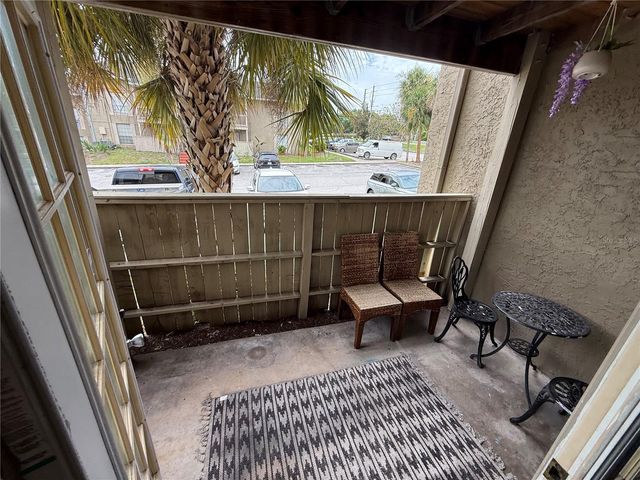 305 WYMORE ROAD 100, Altamonte Springs, FL 32714