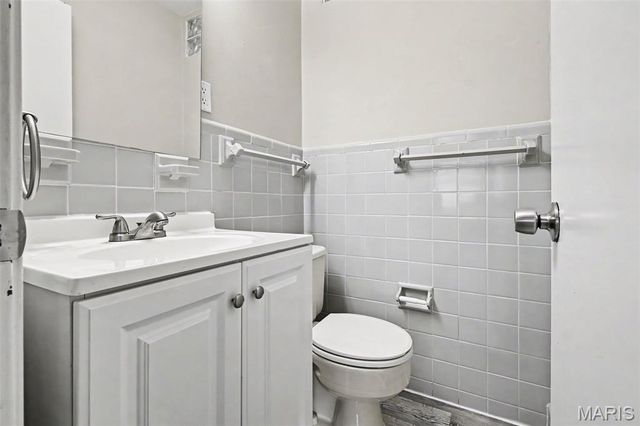 2640 Suffolk Place, Florissant, MO 63033