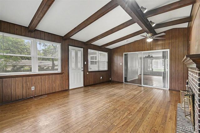2640 Suffolk Place, Florissant, MO 63033