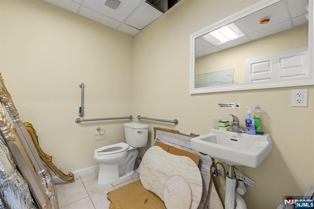 141 Mountainview Boulevard, Wayne, NJ 07470
