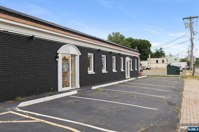 141 Mountainview Boulevard, Wayne, NJ 07470