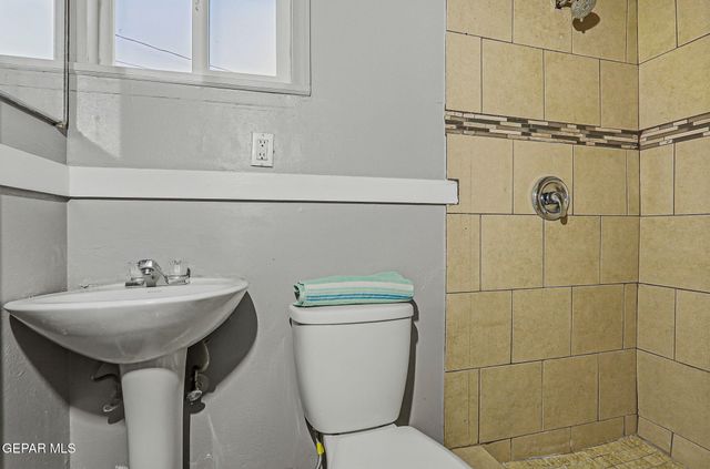 1955 HAPPER Street, El Paso, TX 79903