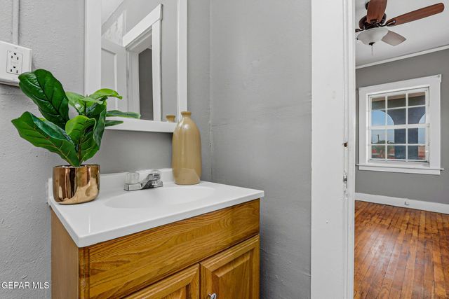 1955 HAPPER Street, El Paso, TX 79903