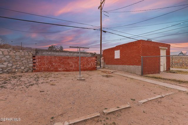1955 HAPPER Street, El Paso, TX 79903