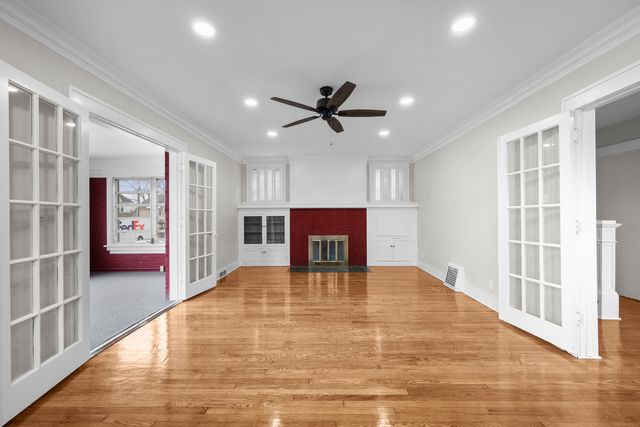 113 W South Street, Geneseo, IL 61254