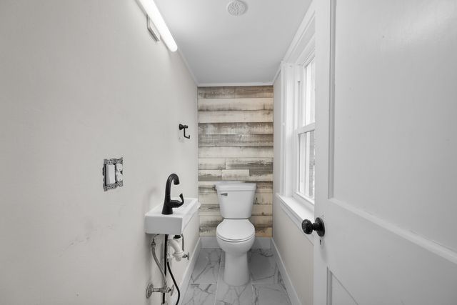 113 W South Street, Geneseo, IL 61254