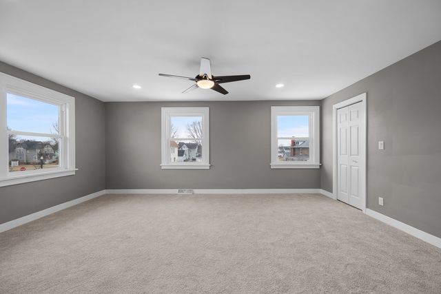 113 W South Street, Geneseo, IL 61254