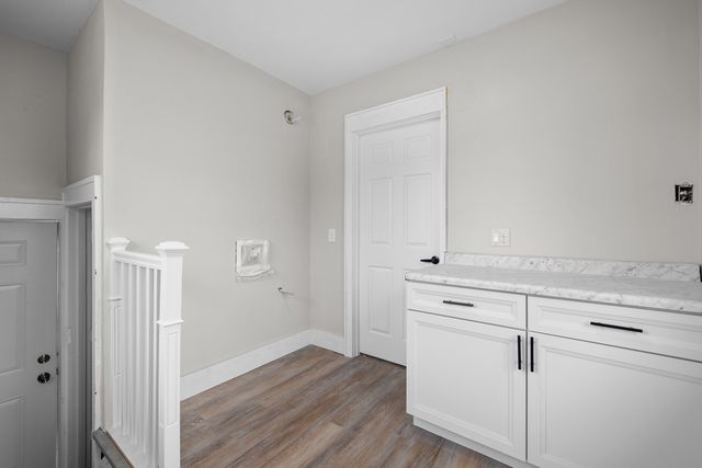 113 W South Street, Geneseo, IL 61254