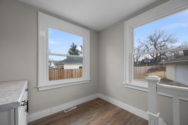 113 W South Street, Geneseo, IL 61254