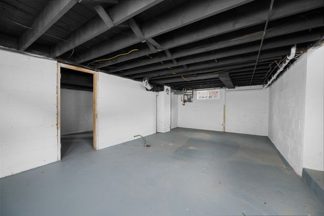 113 W South Street, Geneseo, IL 61254