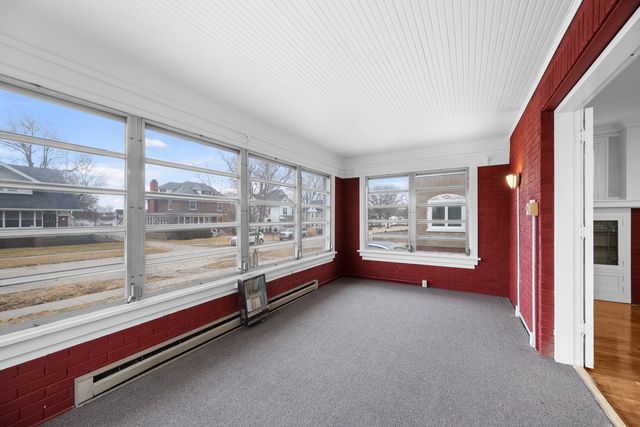 113 W South Street, Geneseo, IL 61254