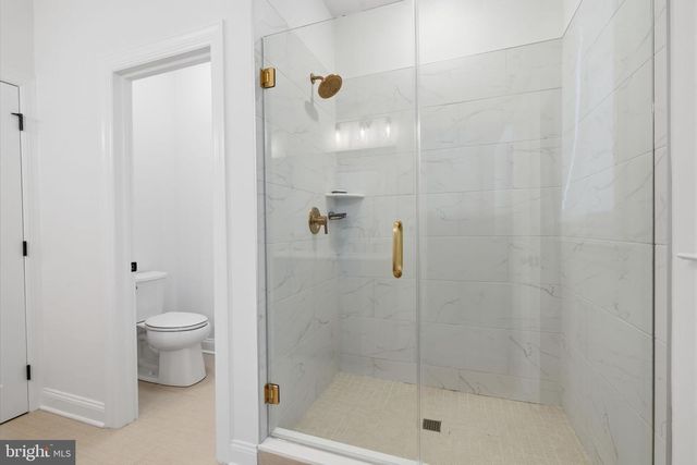 302 FOXTAIL LN, Chalfont, PA 18914