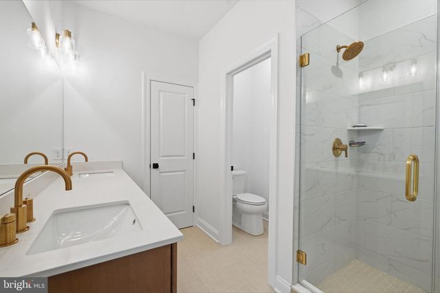 302 FOXTAIL LN, Chalfont, PA 18914