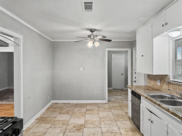 1223 Shawnee Street, Houston, TX 77034