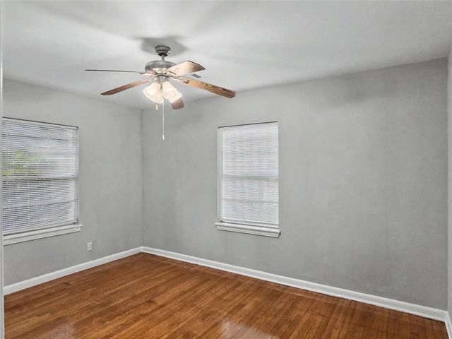 1223 Shawnee Street, Houston, TX 77034